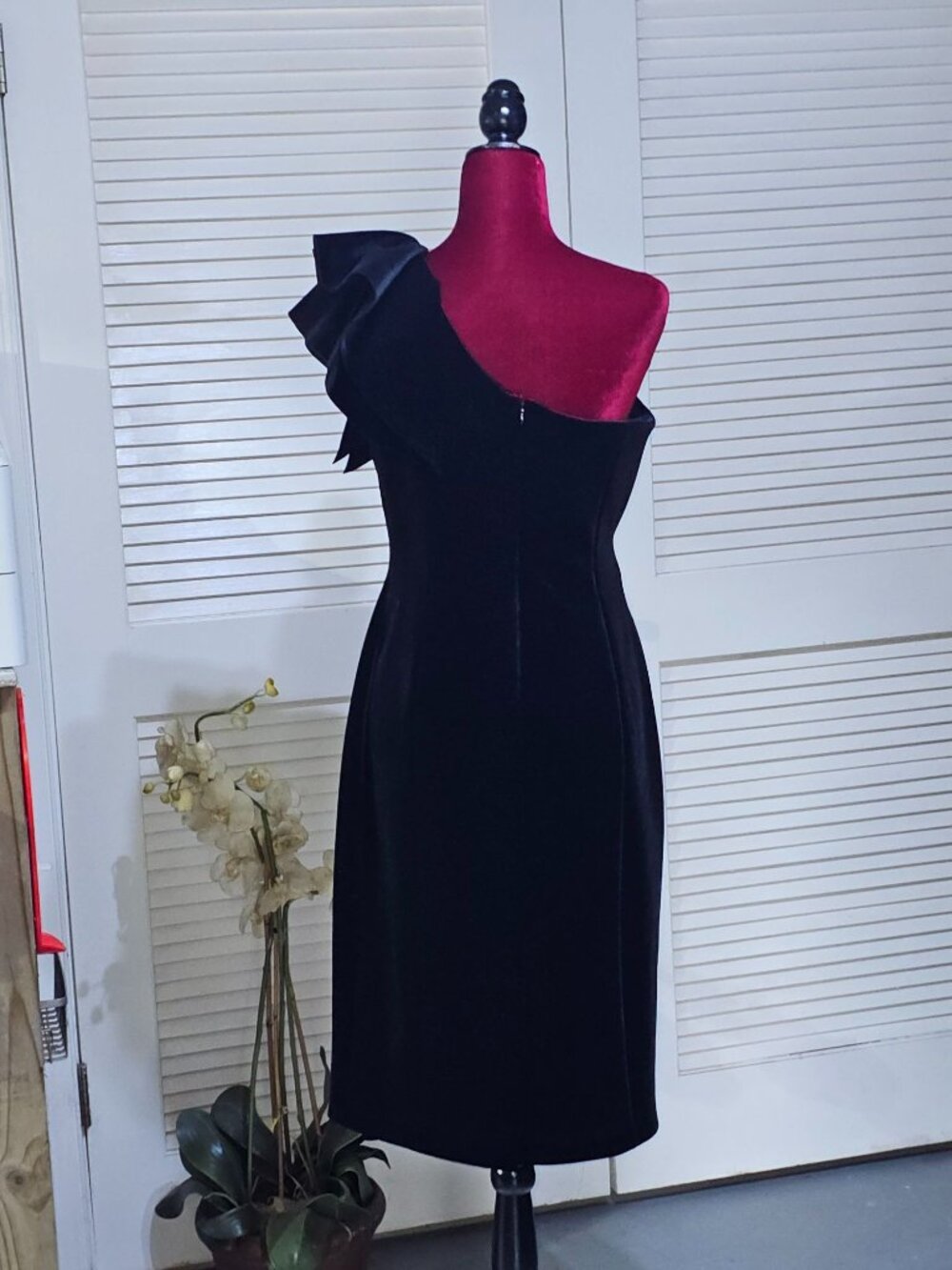 Eliza J Womens Black Velvet One-Shoulder Ruffle Detail Cocktail Dress Sz 10 2810 - Picture 9 of 15